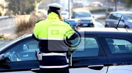 Ile zarabia policjant we Włoszech: realne stawki i dodatki