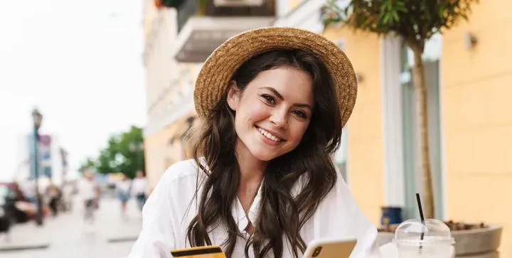 Kredyty dostępne dla osób pracujących na najniższej krajowej – co warto wiedzieć?