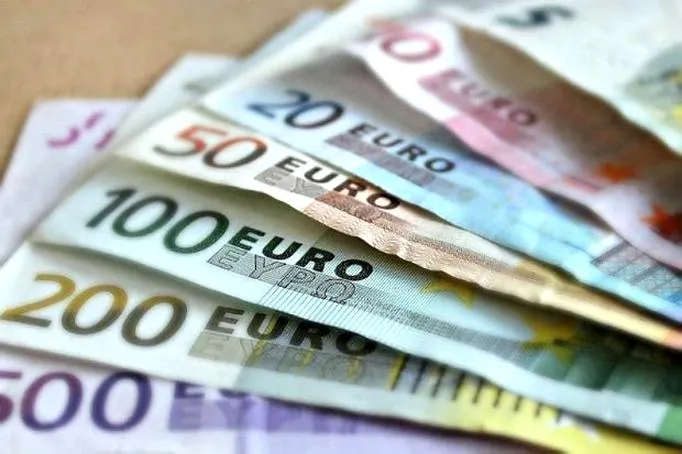 Który bank oferuje najkorzystniejszy kurs euro w 2026 roku?