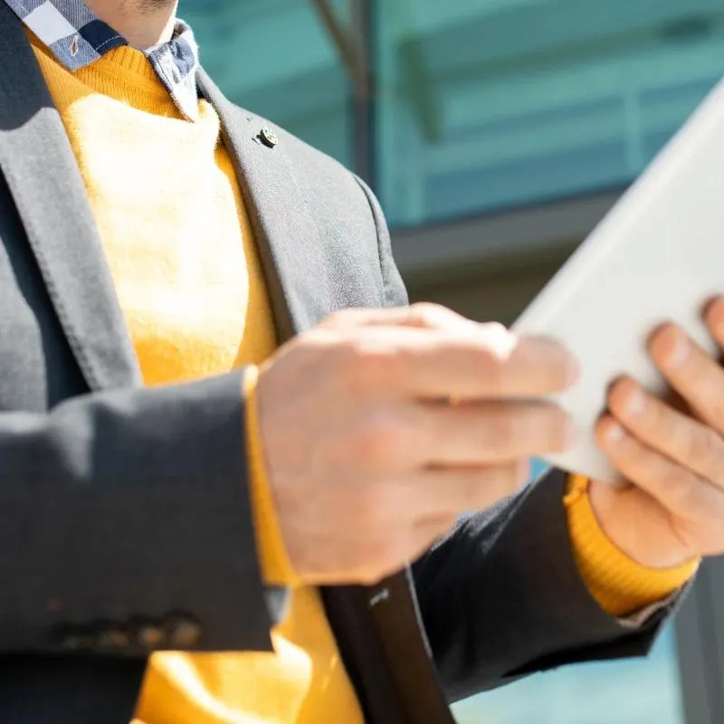 Zarabianie w czasie studiów – sprawdzone sposoby na dodatkowe pieniądze