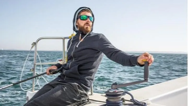 Zarobki szypera – jak dużo można zarobić w tej profesji?