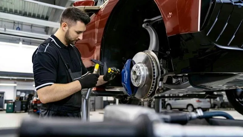 Bezpieczeństwo w pracy mechanika