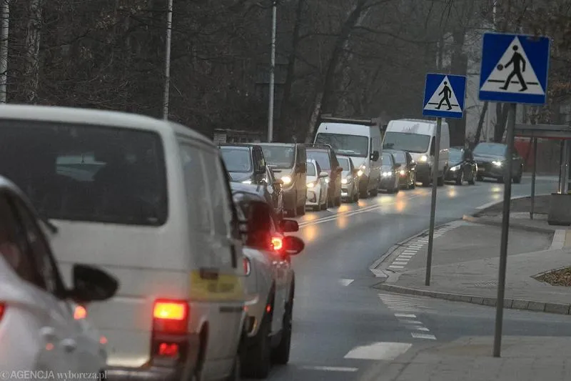 Czynniki wpływające na pensję wojskową