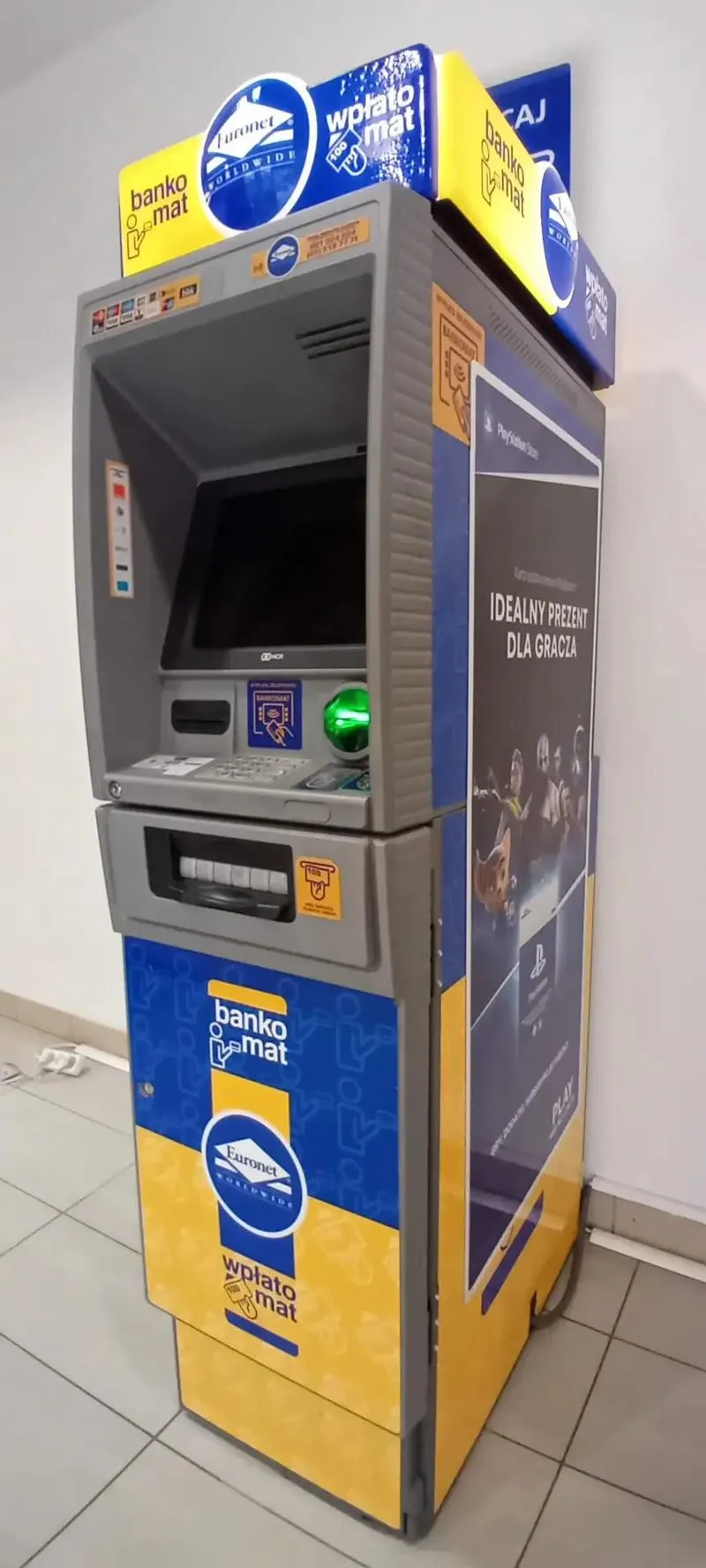 Odzyskanie niewypłaconych pieniędzy z bankomatu