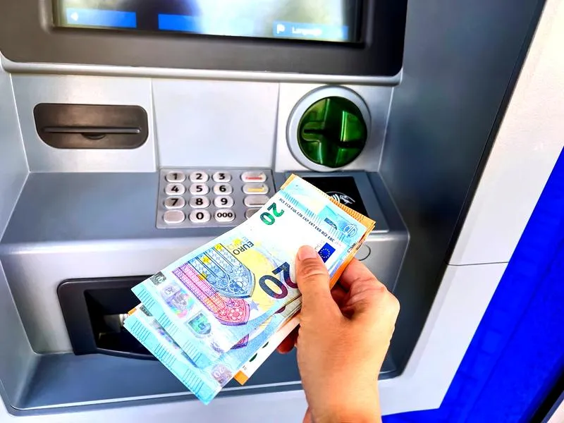 Wpłata pieniędzy na konto